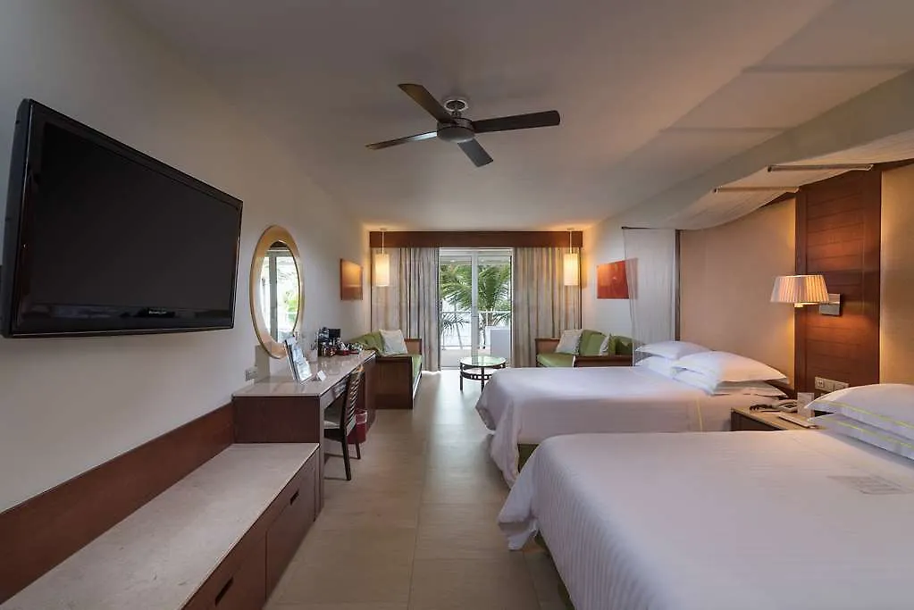 Barcel B Varo Palace Punta Cana Hotel